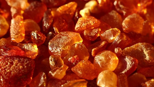 Amber stone macro rotate