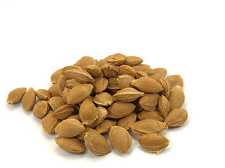 Aprikosenkerne, Apricot cores
