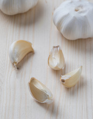 garlic on table
