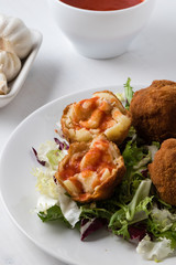 macaroni and cheese balls