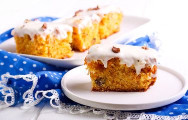 Carrot and walnut tray bake