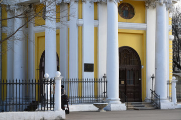  Entrance in Church of  Ascension in  field pea in Moscow, Russia