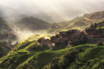 terrasse de riz de longji dans le village de dazhai dans la province du guangxi en chine. Longsheng, Chine