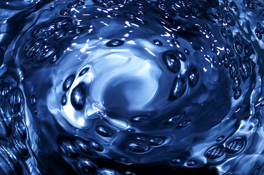 Vortice d'acqua