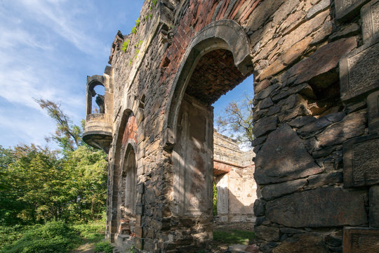 Ruine bei Pillnitz