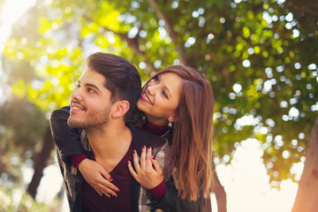 Fototapeta premium Couple hugging in the park. selective focus