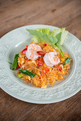 Stir fried vermicelli and mixed vegetables with sukiyaki sauce.