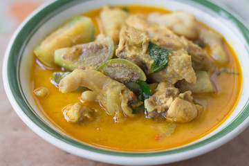 Green curry chicken