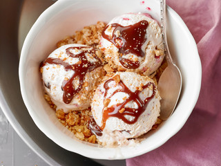 bowl of ice cream