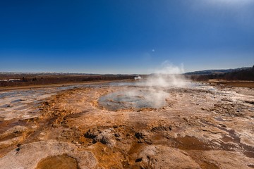Geothermally active valley