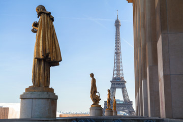 Sculptures in Trocadero in Paris, France. - obrazy, fototapety, plakaty