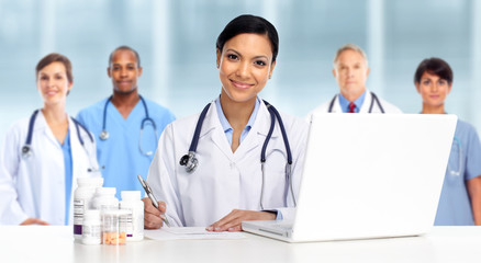 Fototapeta premium Asian Doctor woman with pills.