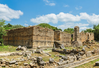 Fototapeta na wymiar Ruin of Olympia; the birth place of Olympic games in Katakolon, Greece 