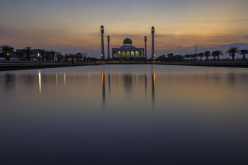 Twilight time at central mosque