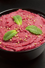 Beet hummus
