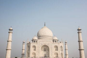 Fototapeta na wymiar Taj Mahal Exterior