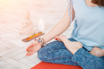 Obraz na płótnie Canvas Woman having yoga meditation