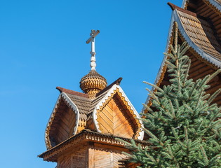 Fototapeta na wymiar fragment of a wooden Orthodox Church