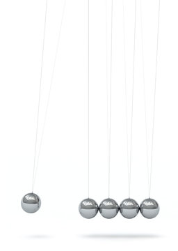 F&uuml;nf silberfarbene 3D Pendel in einer Reihe. Vorderansicht, freigestellt auf wei&szlig;em Hintergrund - Kugelsto&szlig;pendel, Newtonpendel, Kugelpendel, Newton-Wiege - Chrome Pendulum - Newton's Cradle.