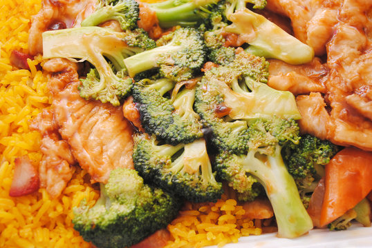 Chinese (American) Takeout of Chicken & Broccoli 