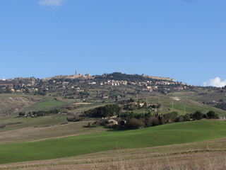 Fototapeta na wymiar Scenic view of typical Tuscany landscape in winter