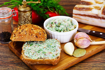 Salo, Pork with Garlic, Dill and Multi Grain Bread