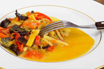 Bean Sprouts with Bell Peppers, Mushrooms Mun, Onions, Bamboo Sh