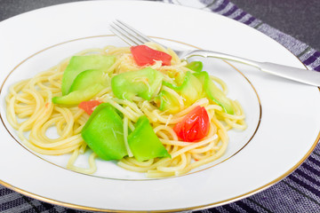 Spaghetti with Zucchini, Tomatoes, Parmesan Cheese, Garlic