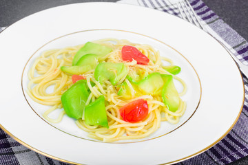 Spaghetti with Zucchini, Tomatoes, Parmesan Cheese, Garlic