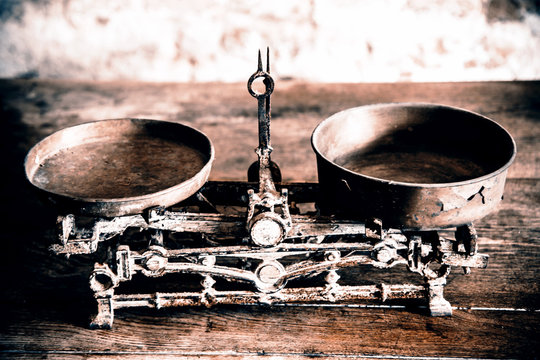 Old Antique weight measuring and kitchen goods weighing