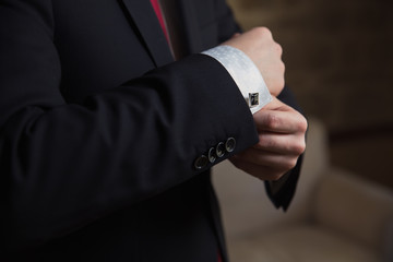 Man wearing cufflink