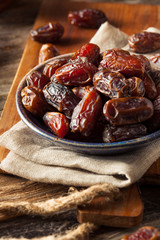 Raw Organic Medjool Dates