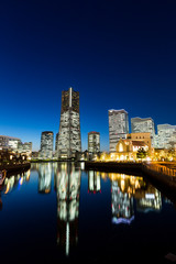Fototapeta na wymiar Yokohama at night