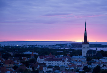 Fototapeta na wymiar Midnight at Tallinn in the longest day of the year