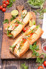 sandwich with chicken and ingredient