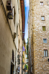 Fototapeta na wymiar alley in Florence