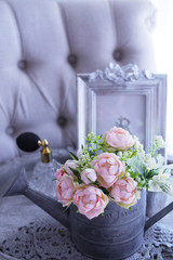 ブリキの中の薔薇