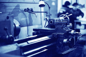 turning equipment machinery factory old