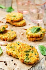 Fototapeta premium zucchini spinach chickpea burgers