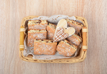 Homemade candied roasted nuts cookie