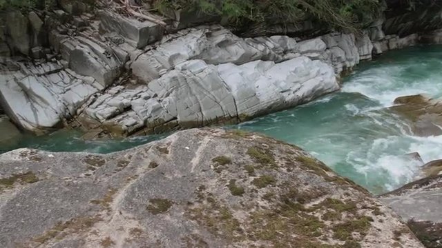Dolly Shot Across Rocks and Raging Skykomish River at Eagles Falls