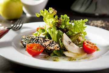Sesame Seared Salmon Salad