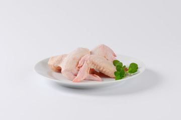 raw chicken wings