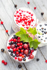 Spring garden cocktails fruit currants