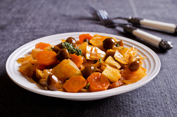 Vegetables with mushrooms