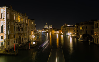 Fototapeta na wymiar Grand Canal in Venice at night