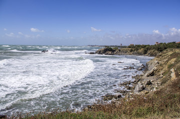Livorno,mareggiata ad Antignano.
