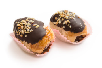 Bignè al cacao e nocciola