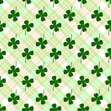 Seamless pattern with four leaves green clovers