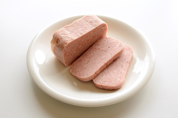 ランチョンミート